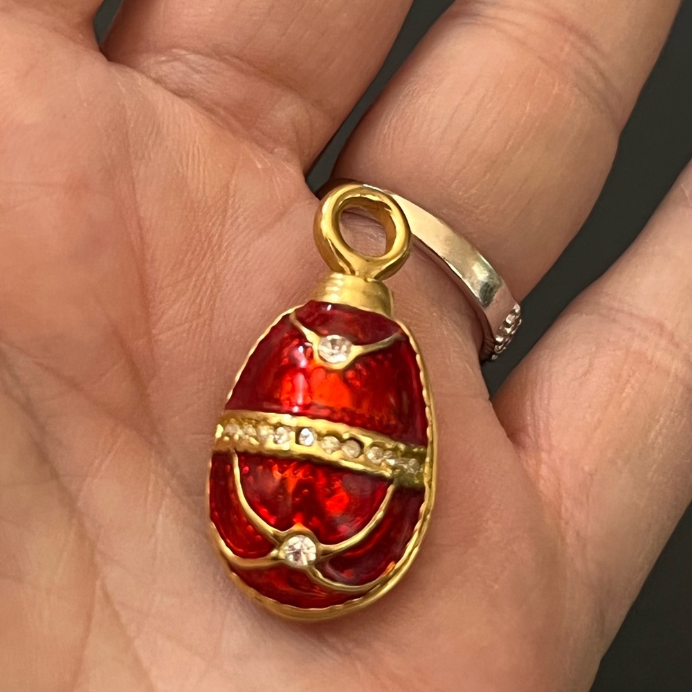 Joan Rivers Vintage Faberge Enamel Egg Pendant
